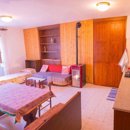 Pergolato Alpino P.Terra Apartamento Teglio Exterior foto