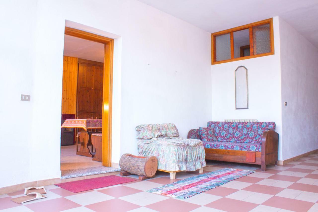 Pergolato Alpino P.Terra Apartamento Teglio Exterior foto