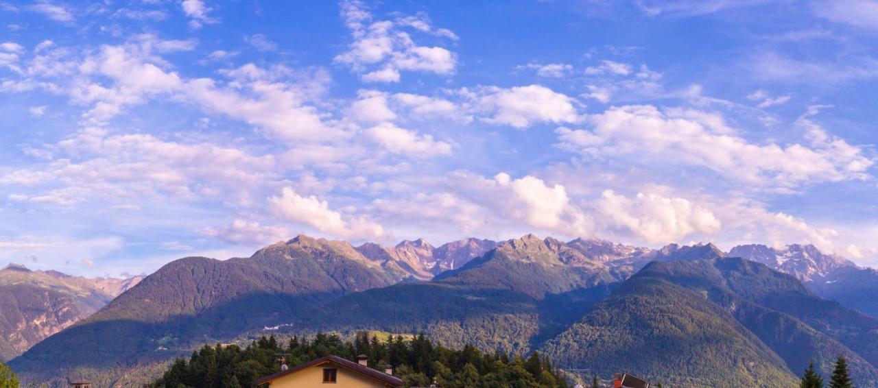 Pergolato Alpino P.Terra Apartamento Teglio Exterior foto
